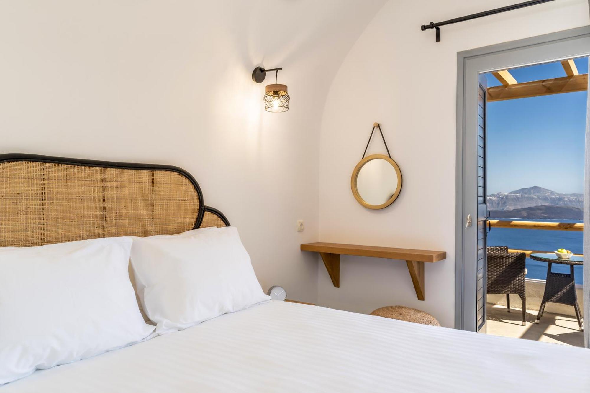Evanthia Best View Thirassia Island Hotel Exterior foto